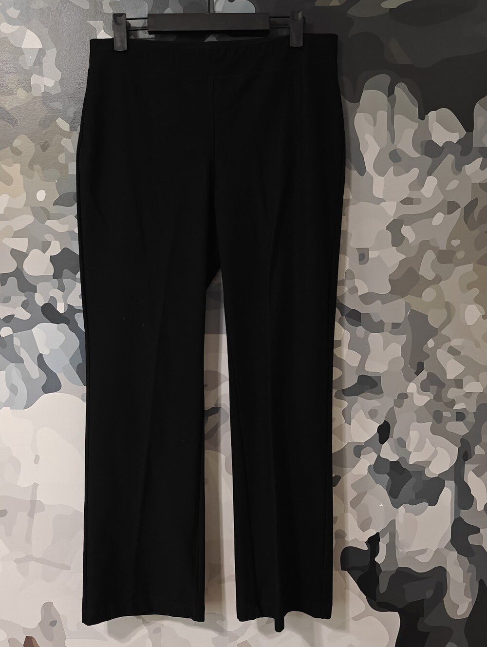 Eileen Fisher Elastic Waist Straight Leg Pants - Size S